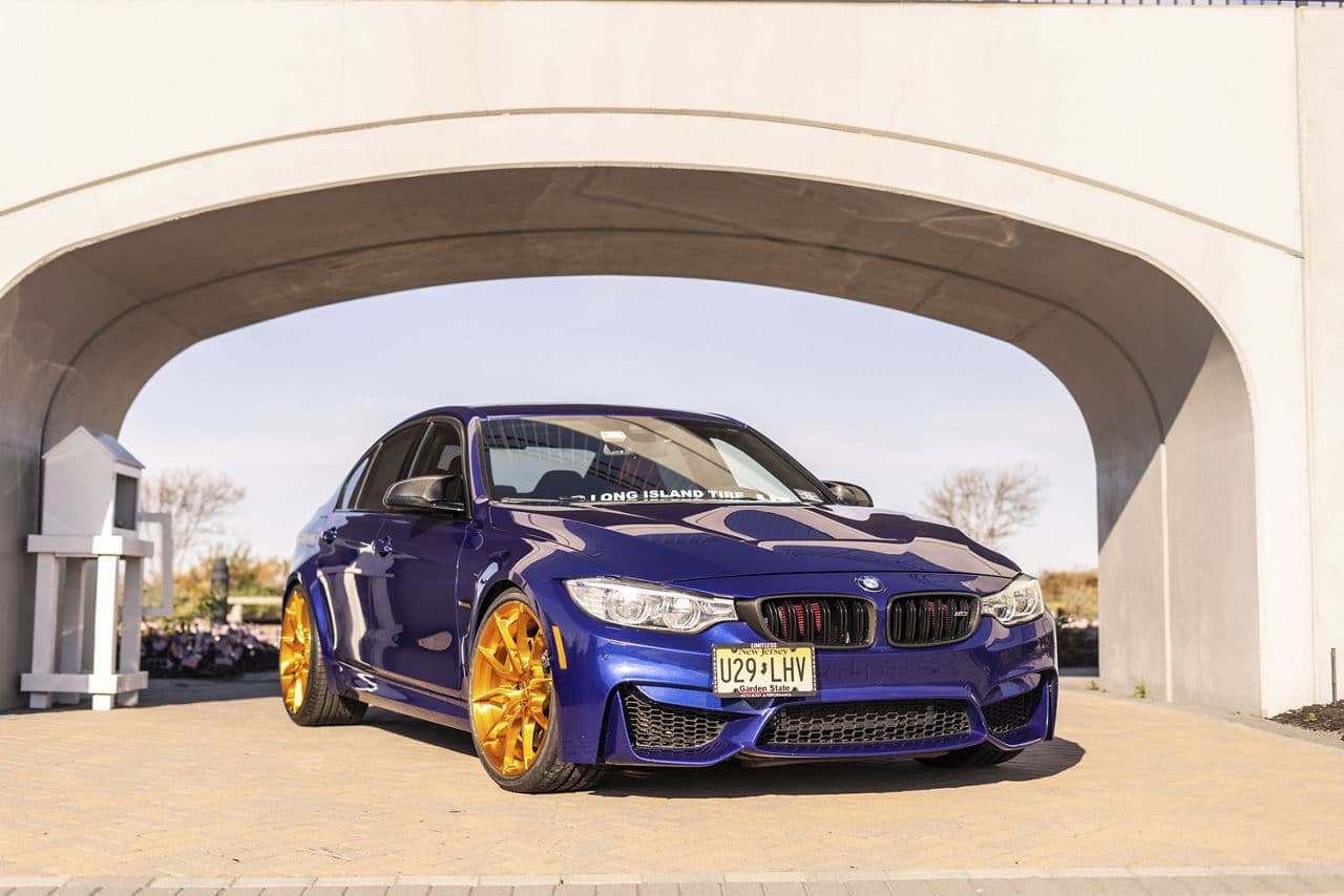 Front view of 2018 BMW M3 with vehicle wraps