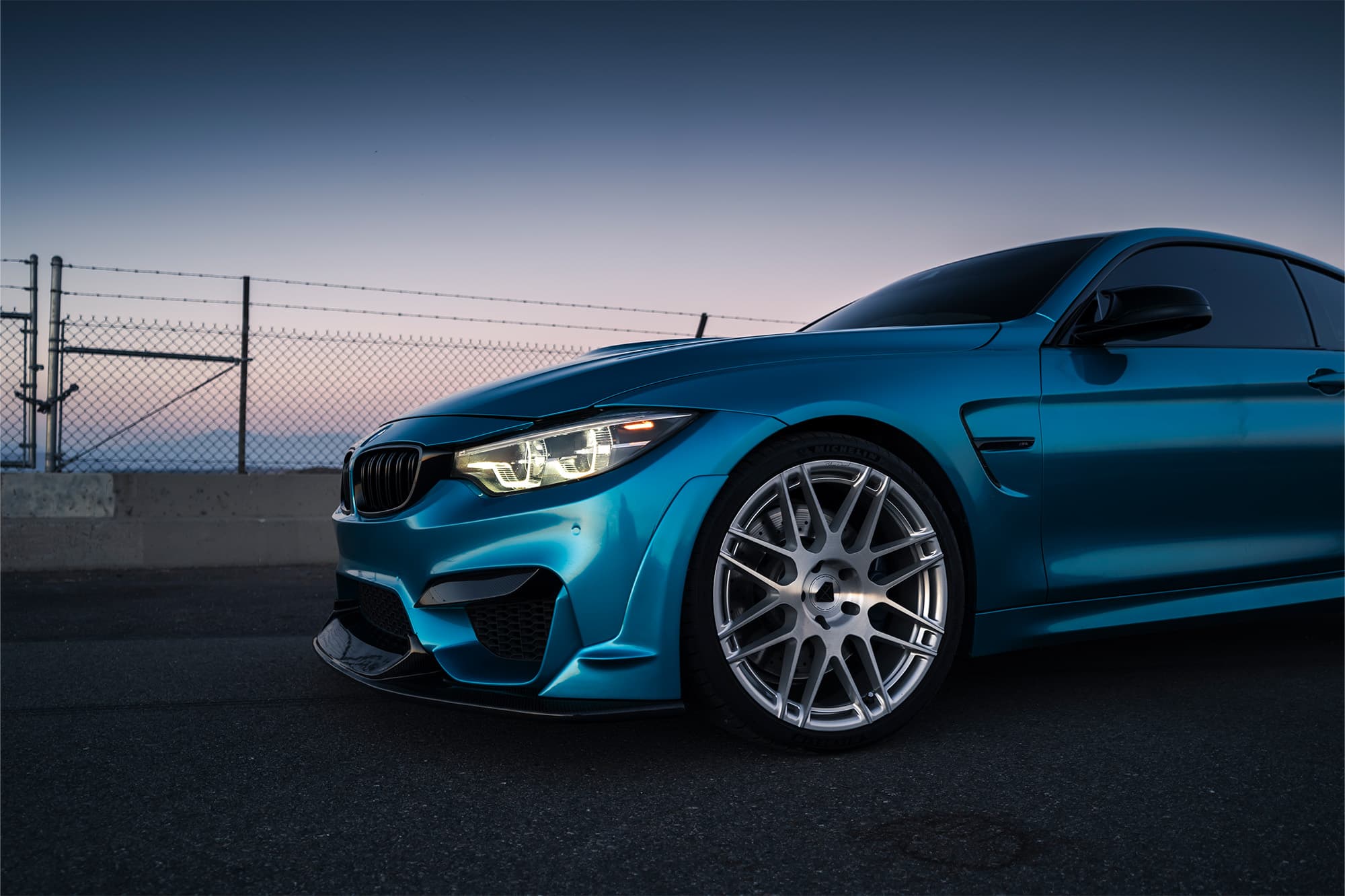 2018 BMW M4 — wheels, interior