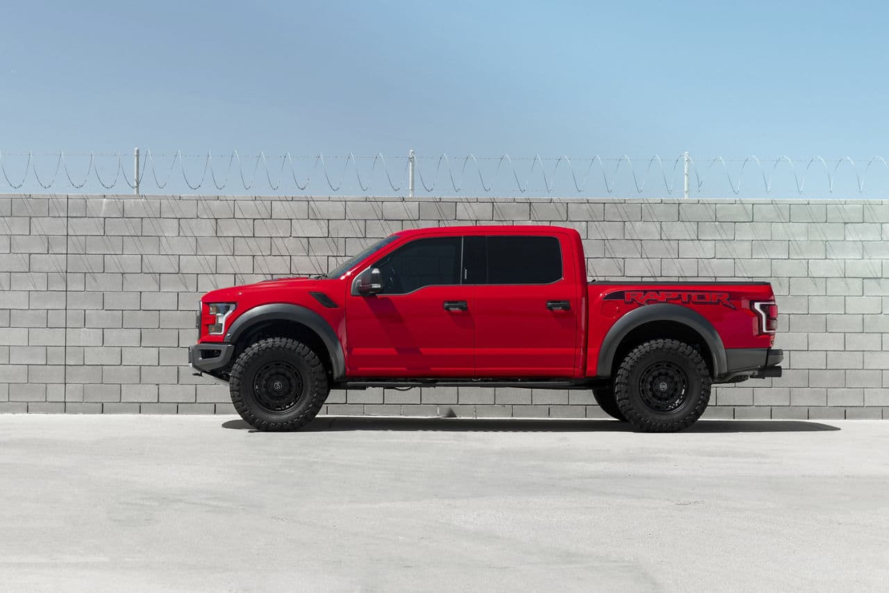 Side profile of 2018 Ford F150 Raptor with truck suv wheels