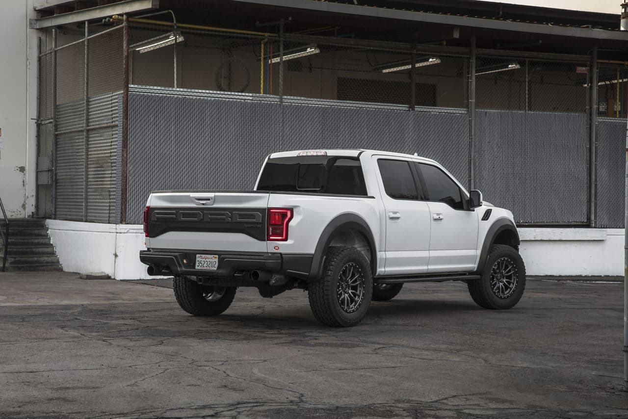 Side profile of 2018 Ford F150 Raptor with truck suv wheels
