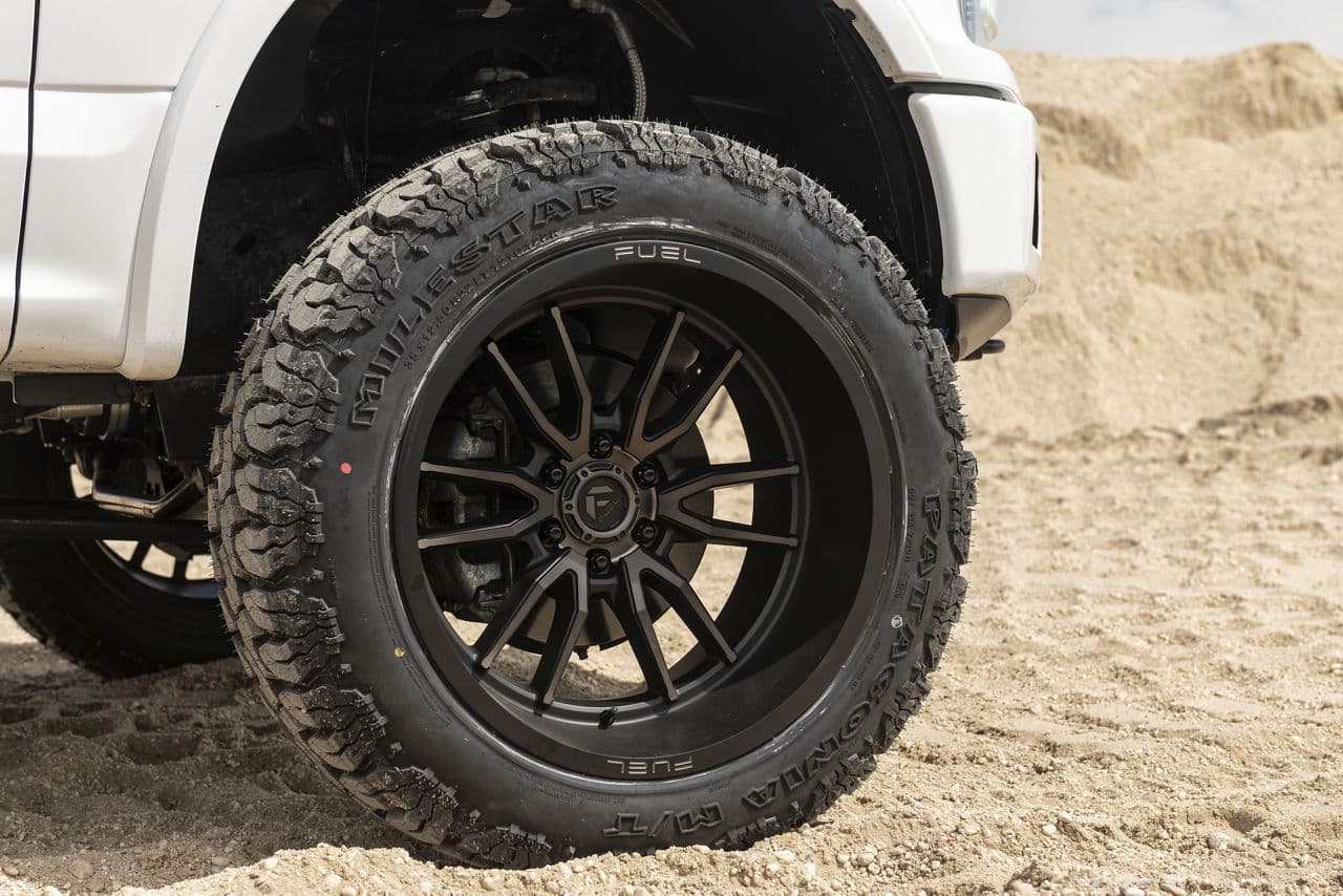 Detail view of 2018 Ford F150 Raptor with wheels