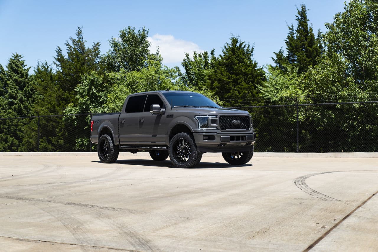 Front view of 2018 Ford F150 with truck suv wheels