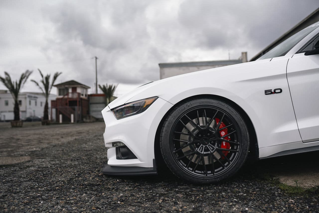 Side profile of 2018 Ford Mustang with wheels