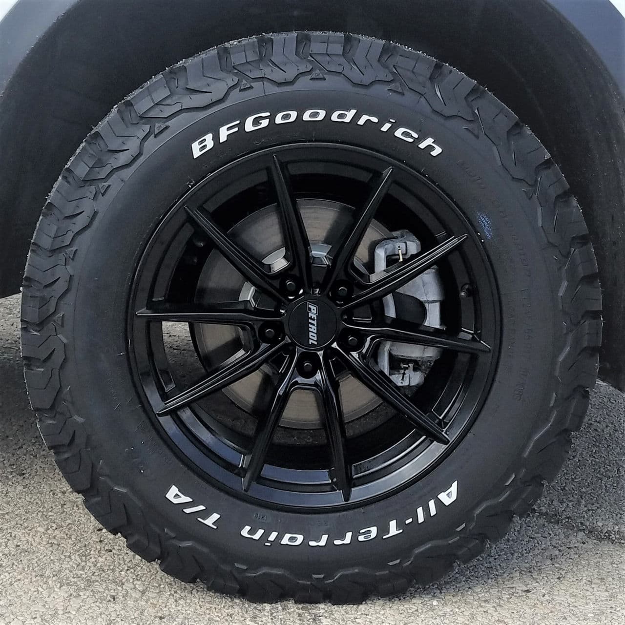 Interior of 2018 Honda CRV with wheels
