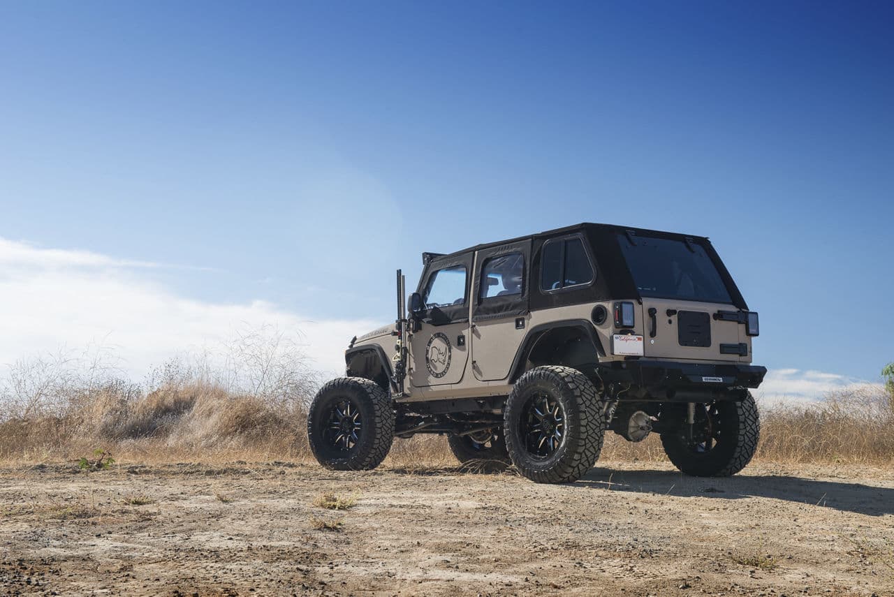 Front view of 2018 Jeep Wrangler with truck suv wheels