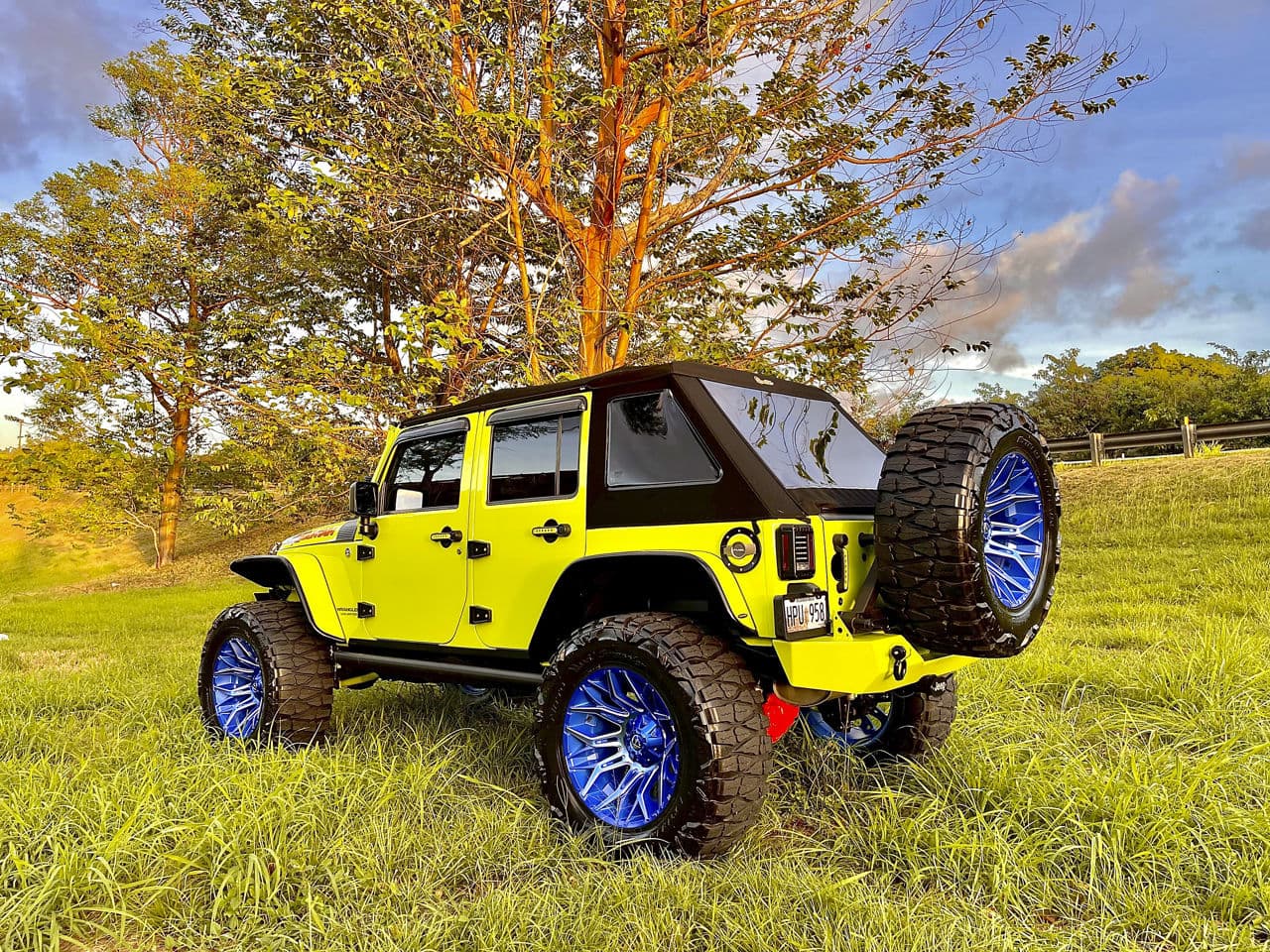 Front view of 2018 Jeep Wrangler with truck suv wheels