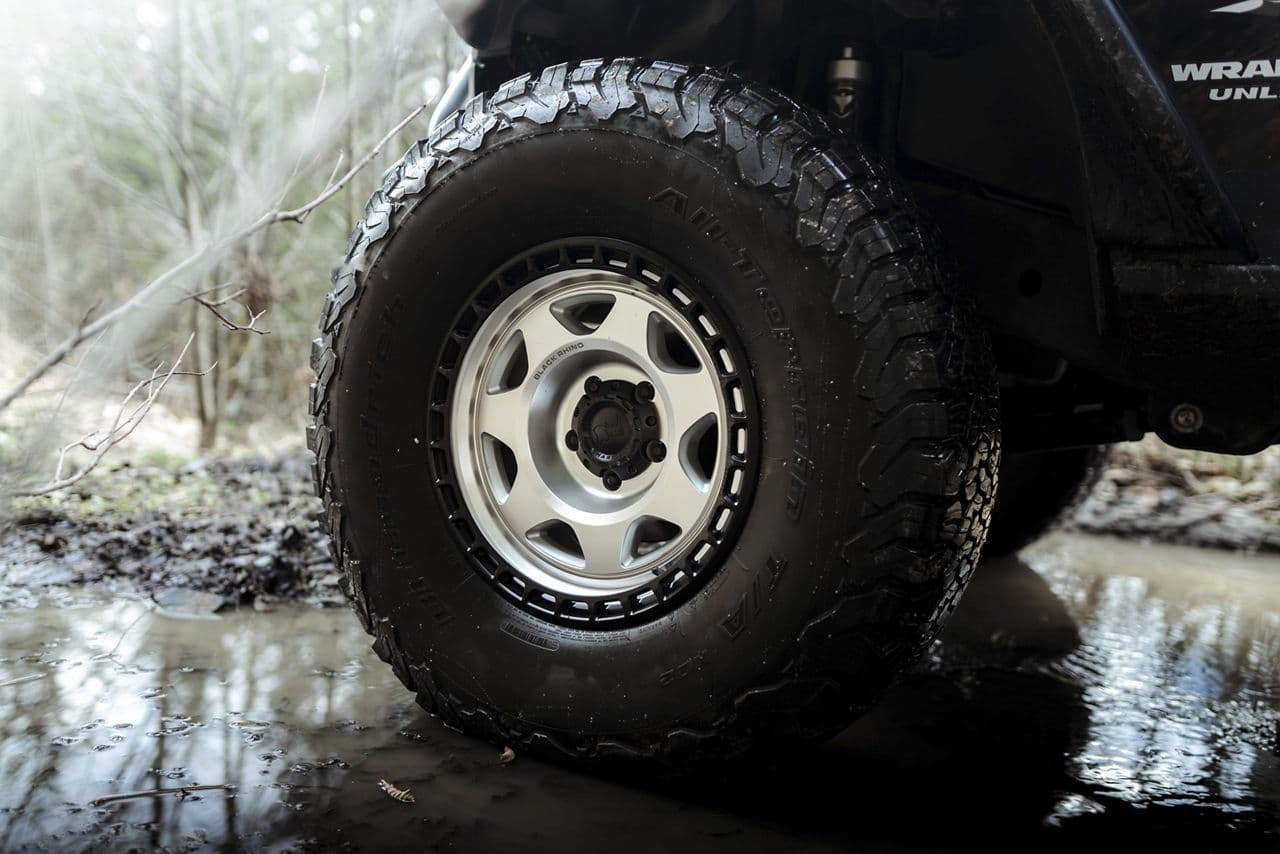 Detail view of 2018 Jeep Wrangler with wheels
