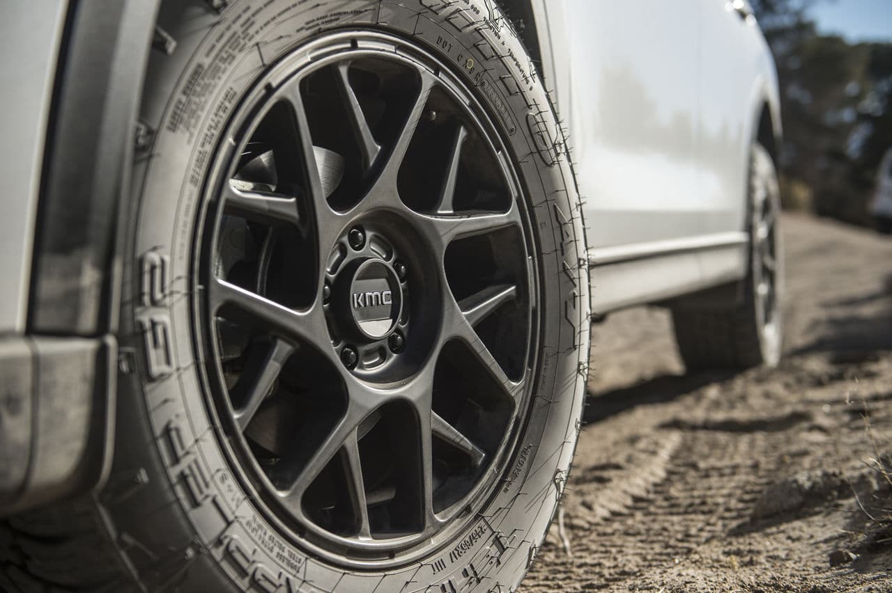 Detail view of 2018 Mazda CX5 with wheels