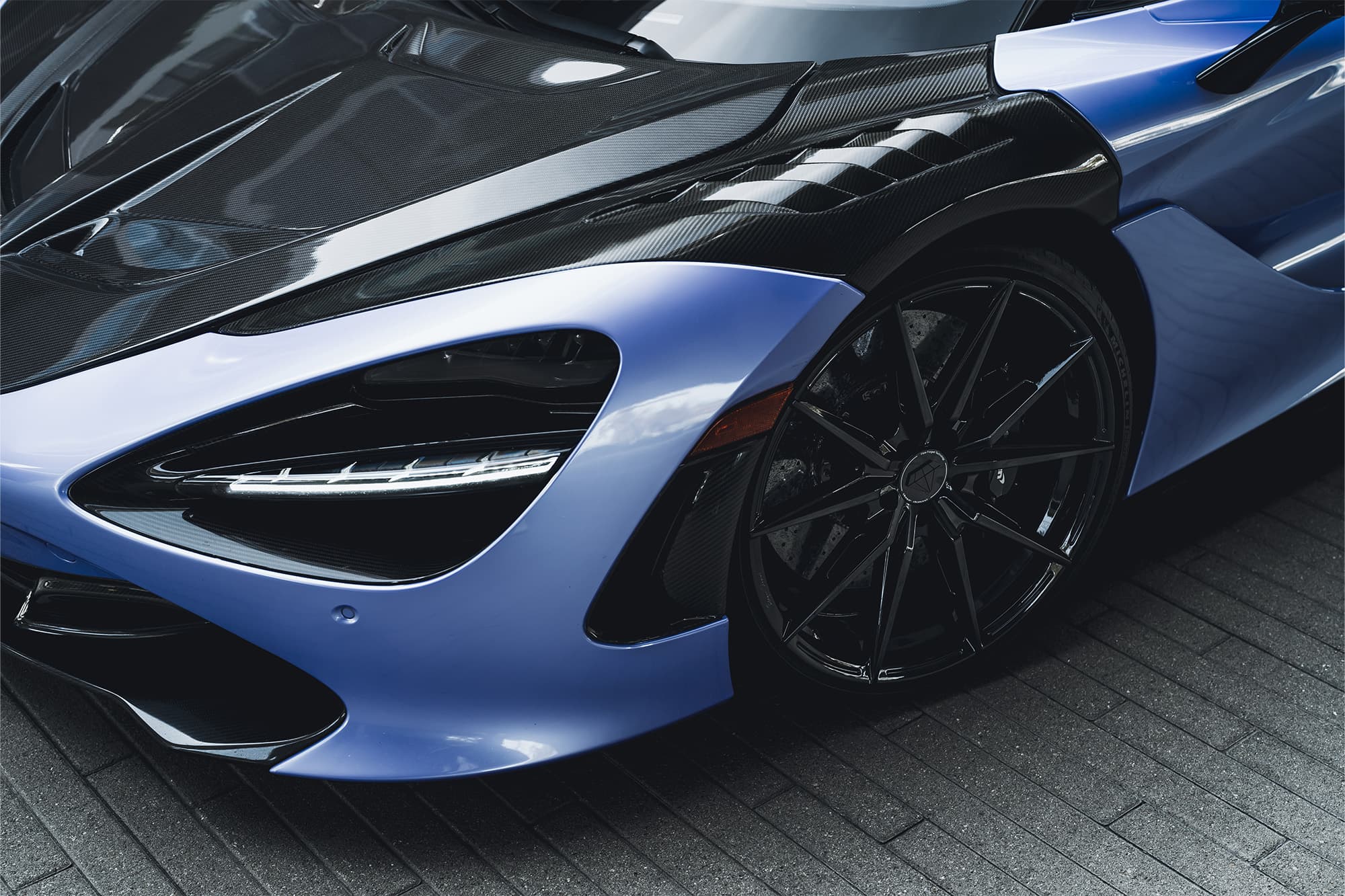 2018 McLaren 720S — truck lift kits, detail view