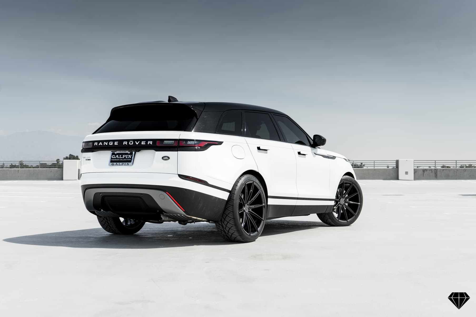 2018 Range Rover Velar — wheels, detail view