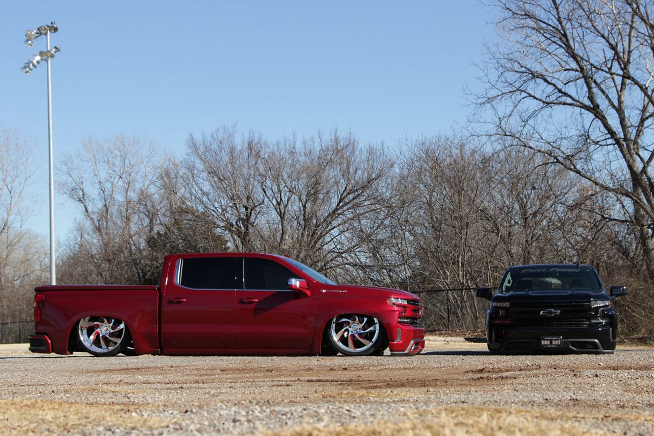 Side profile of 2019 Chevrolet Silverado with wheels