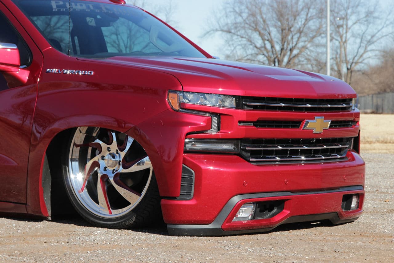 Rear view of 2019 Chevrolet Silverado with wheels