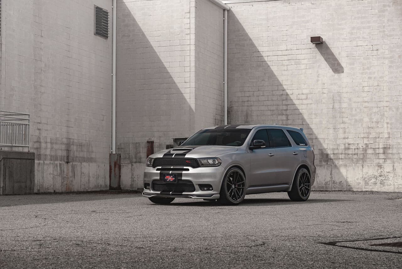 Front view of 2019 Dodge Durango with wheels