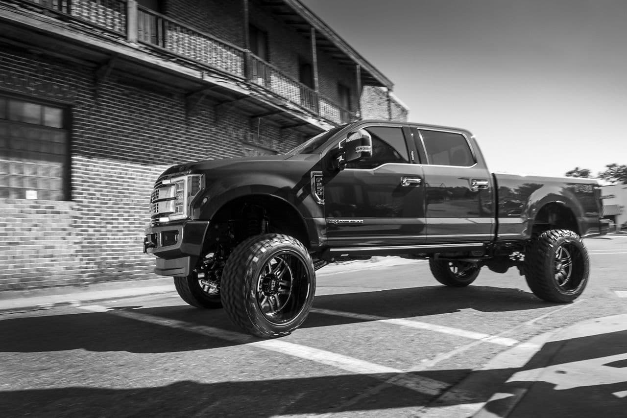 Detail view of 2019 Ford F250 with truck suv wheels