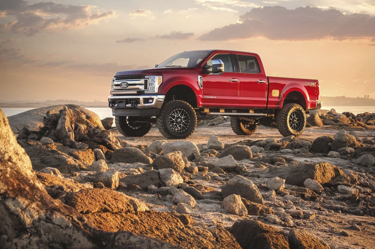 Front view of 2019 Ford F250 with wheels