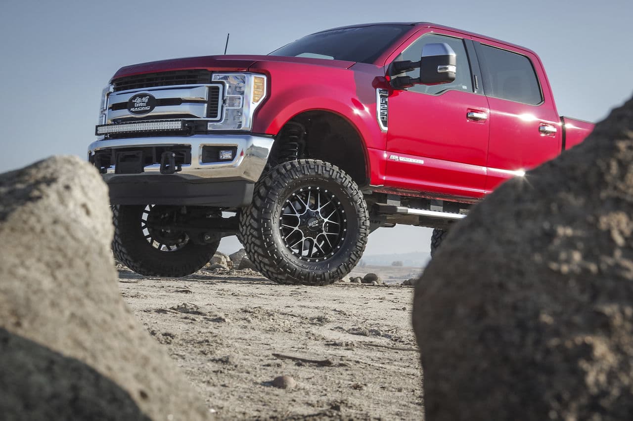 Detail view of 2019 Ford F250 with wheels
