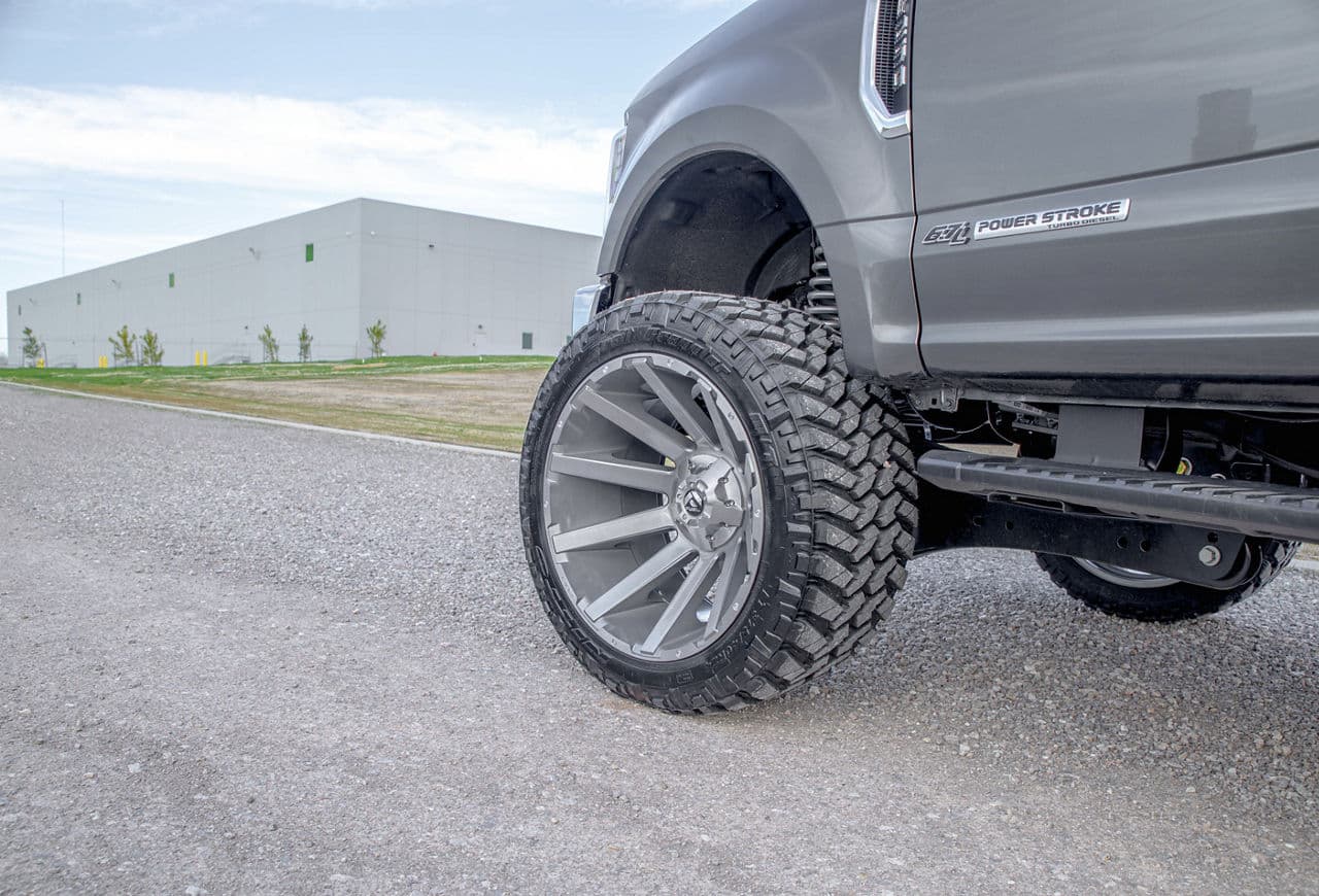 Interior of 2019 Ford F250 XLT with truck suv wheels