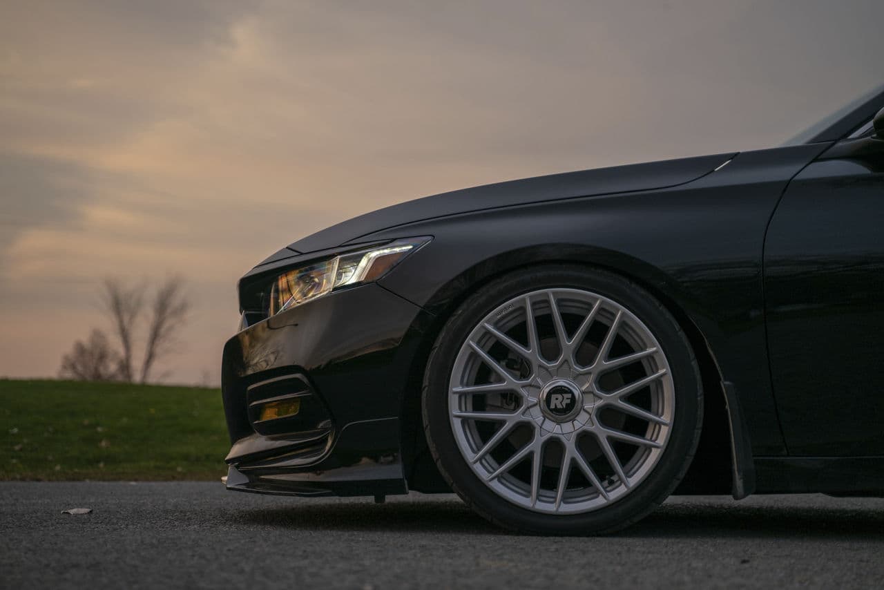 Side profile of 2019 Honda Accord Sportback with wheels