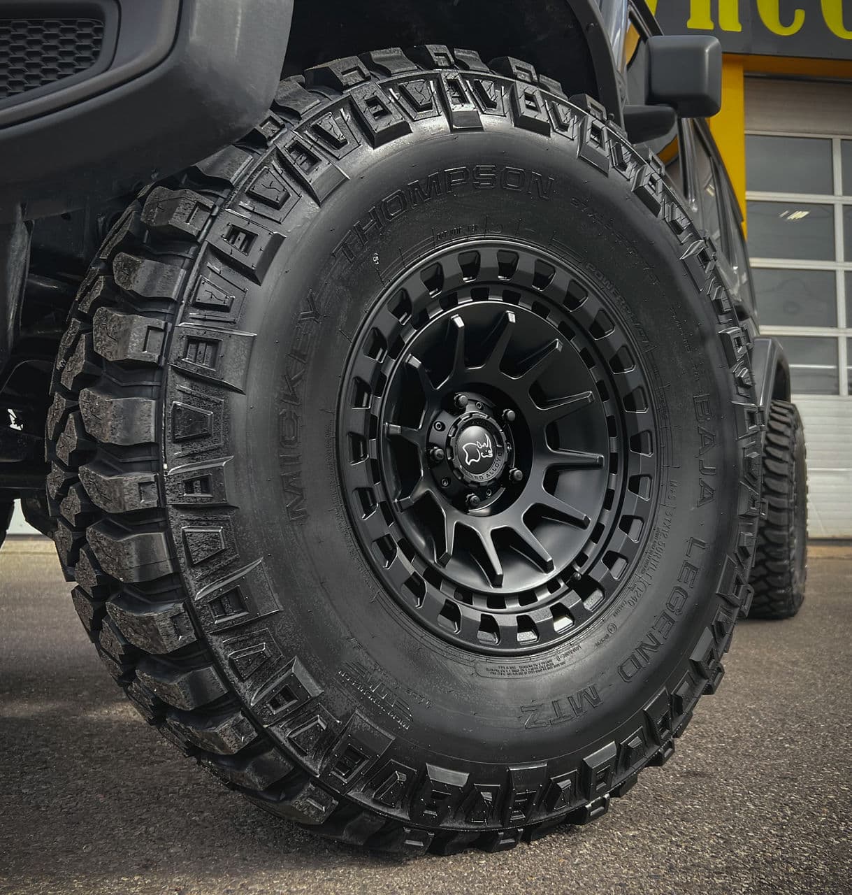 Rear view of 2019 Jeep Wrangler with wheels