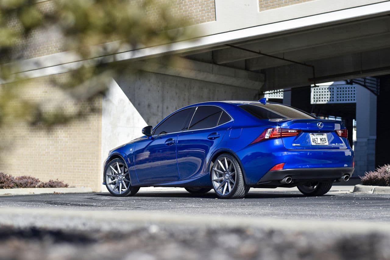 Front view of 2019 Lexus IS with wheels