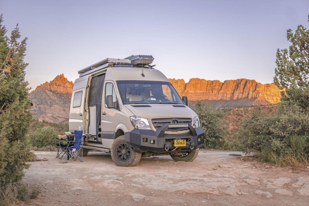 Front view of 2019 Mercedes-Benz Sprinter with wheels