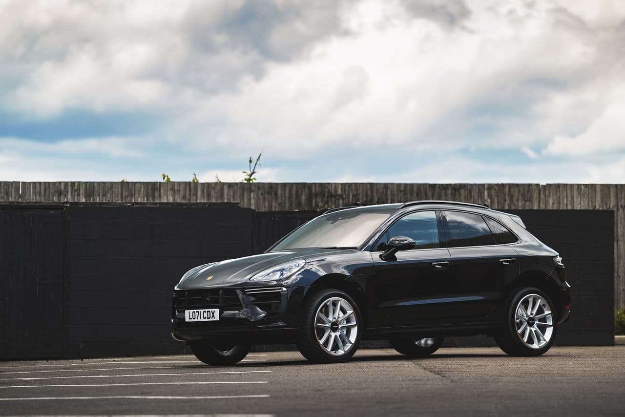 Side profile of 2019 Porsche Macan with wheels