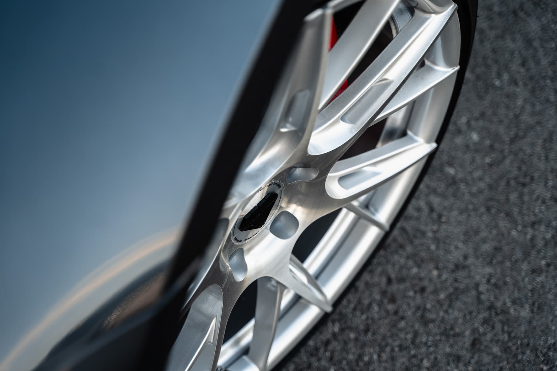 2019 Tesla Model 3 — wheels, rear view