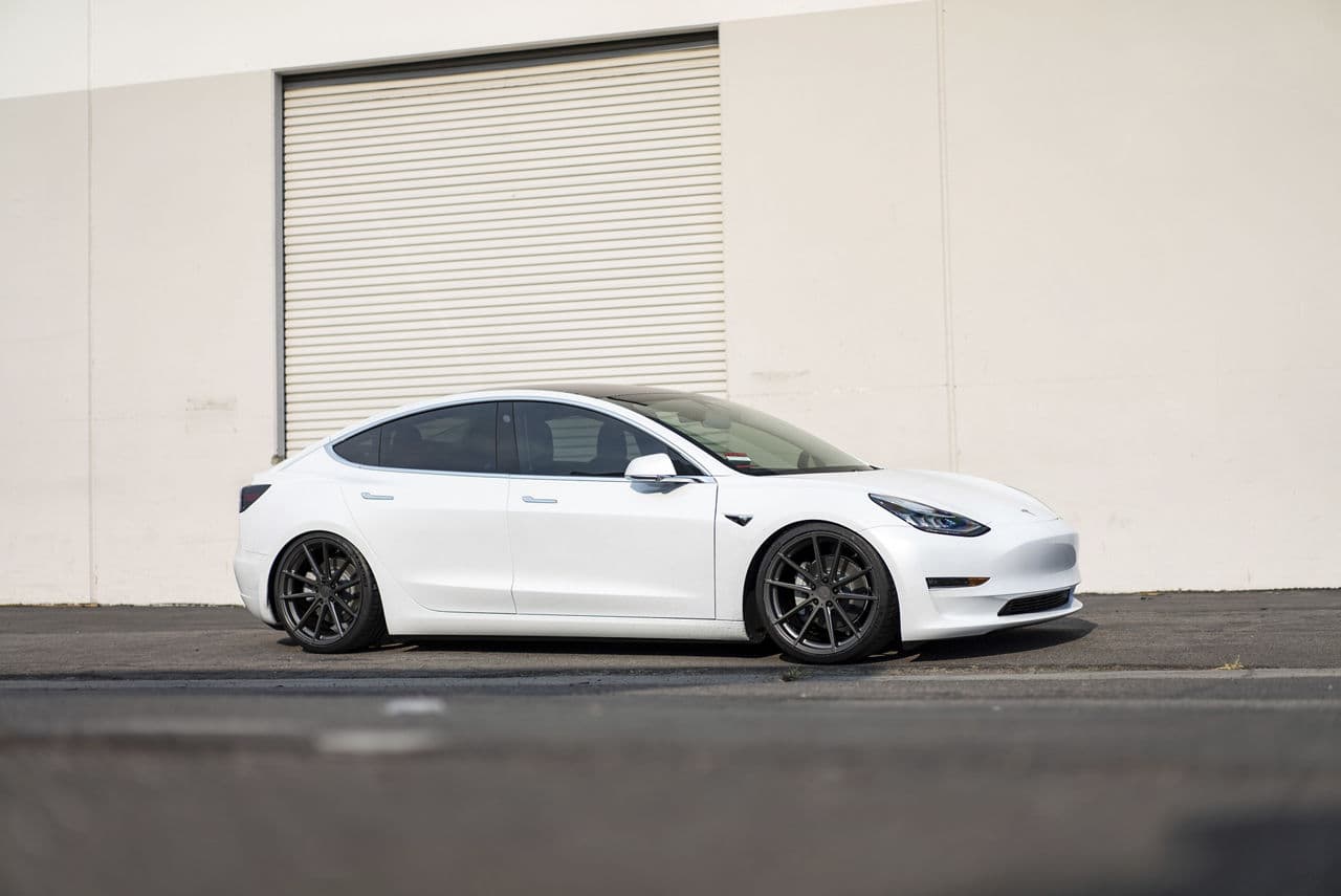 Front view of 2019 Tesla Model 3 with wheels