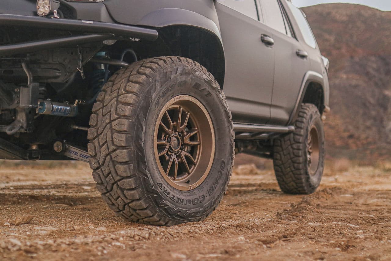 Side profile of 2019 Toyota 4Runner with truck suv wheels
