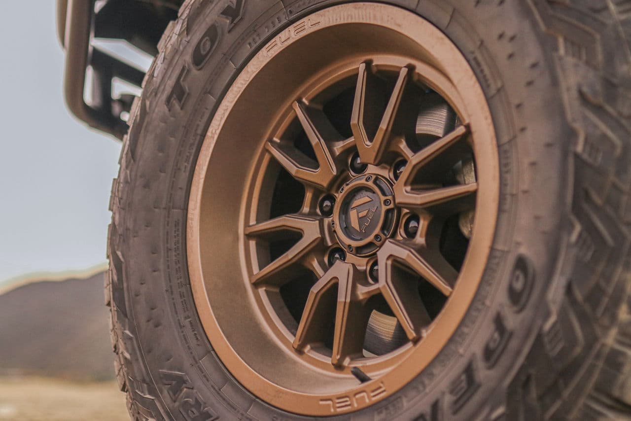 Rear view of 2019 Toyota 4Runner with truck suv wheels