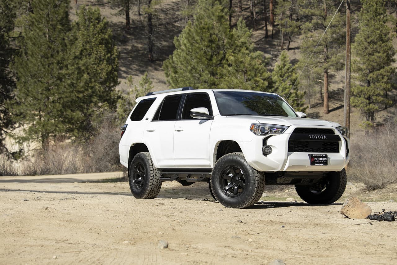 Front view of 2019 Toyota 4Runner with wheels