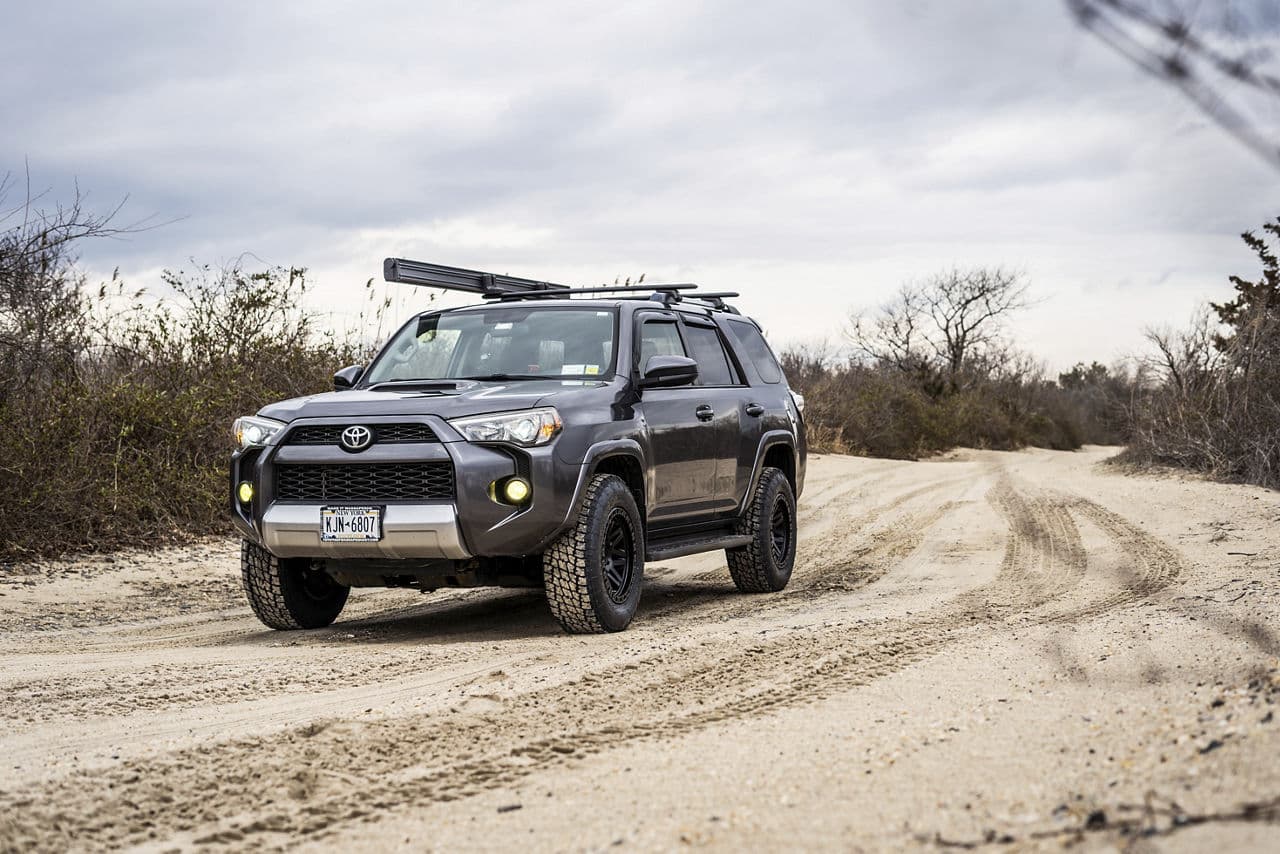 Front view of 2019 Toyota 4Runner with wheels