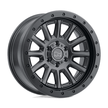 Detail view of 2019 Toyota Tundra with truck suv wheels