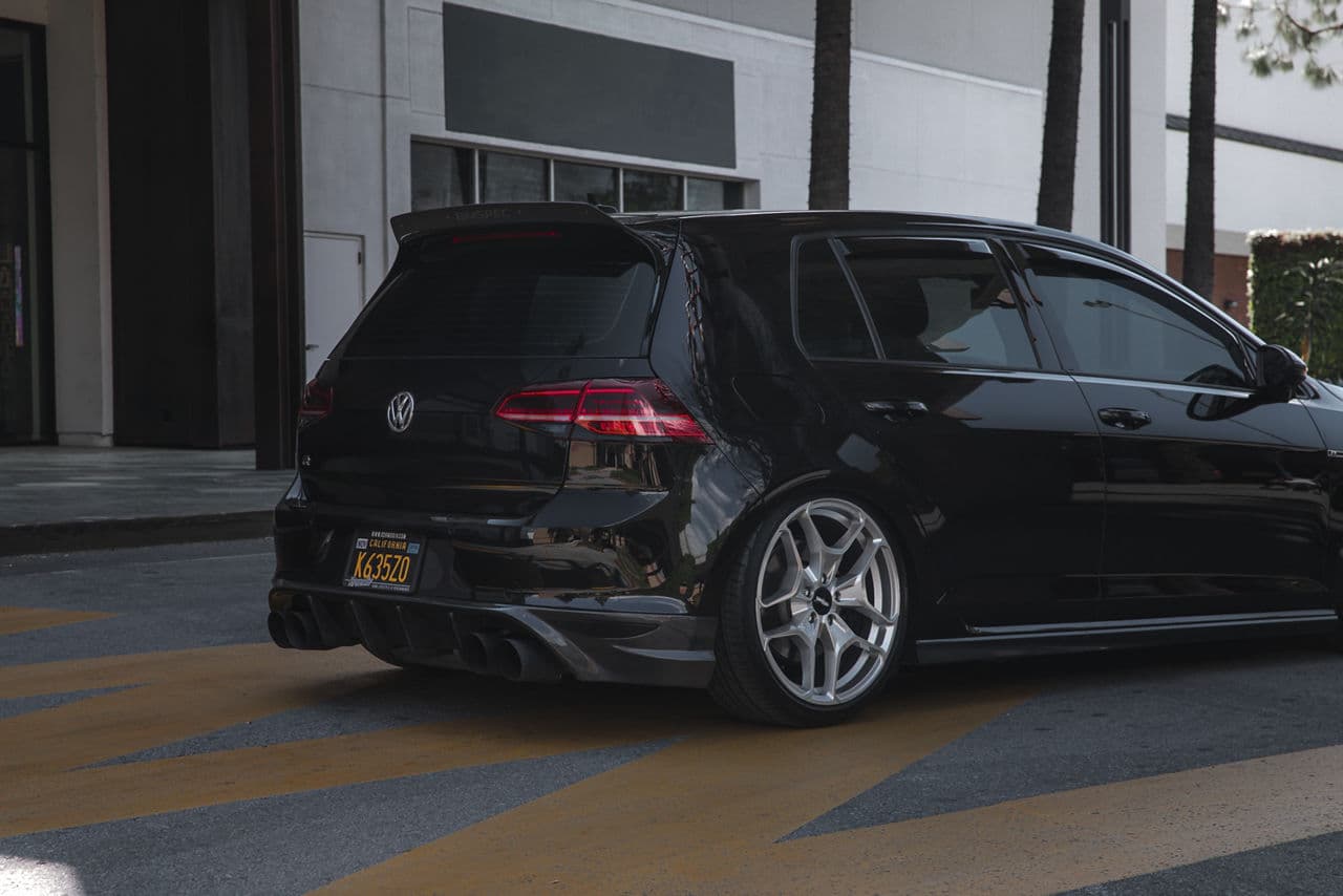 Rear view of 2019 Volkswagen Golf R with wheels