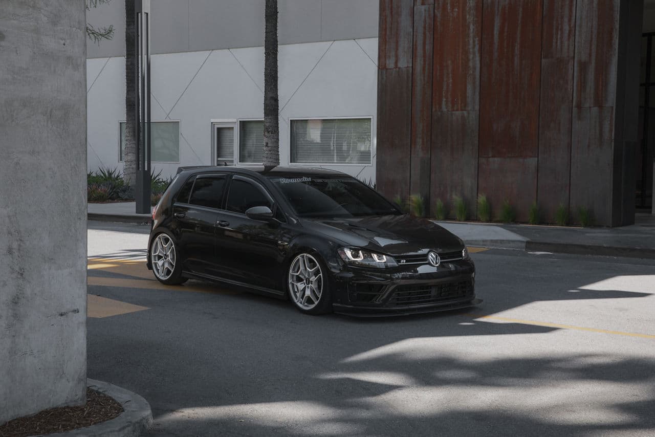 Interior of 2019 Volkswagen Golf R with wheels