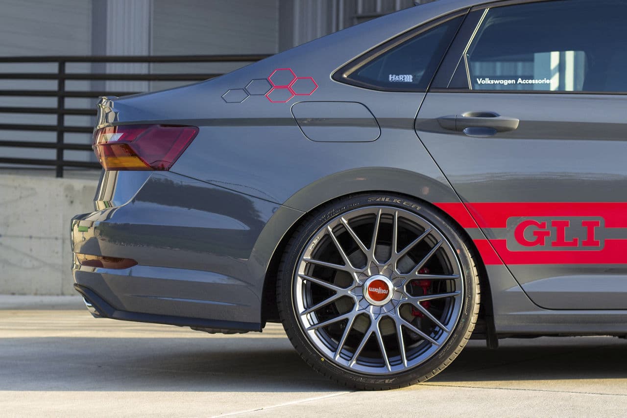 Side profile of 2019 Volkswagen Jetta GLI S with wheels