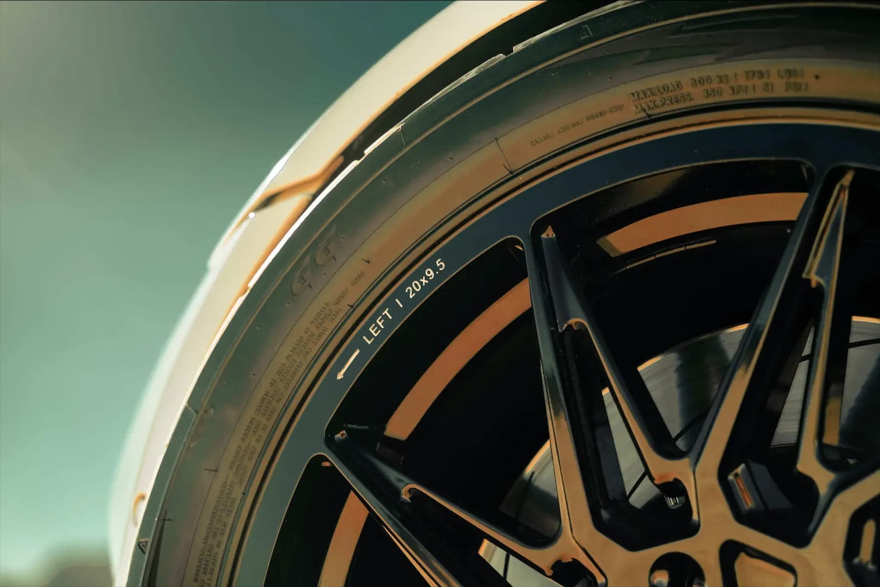 2020 Aston Martin Vantage — wheels, rear view