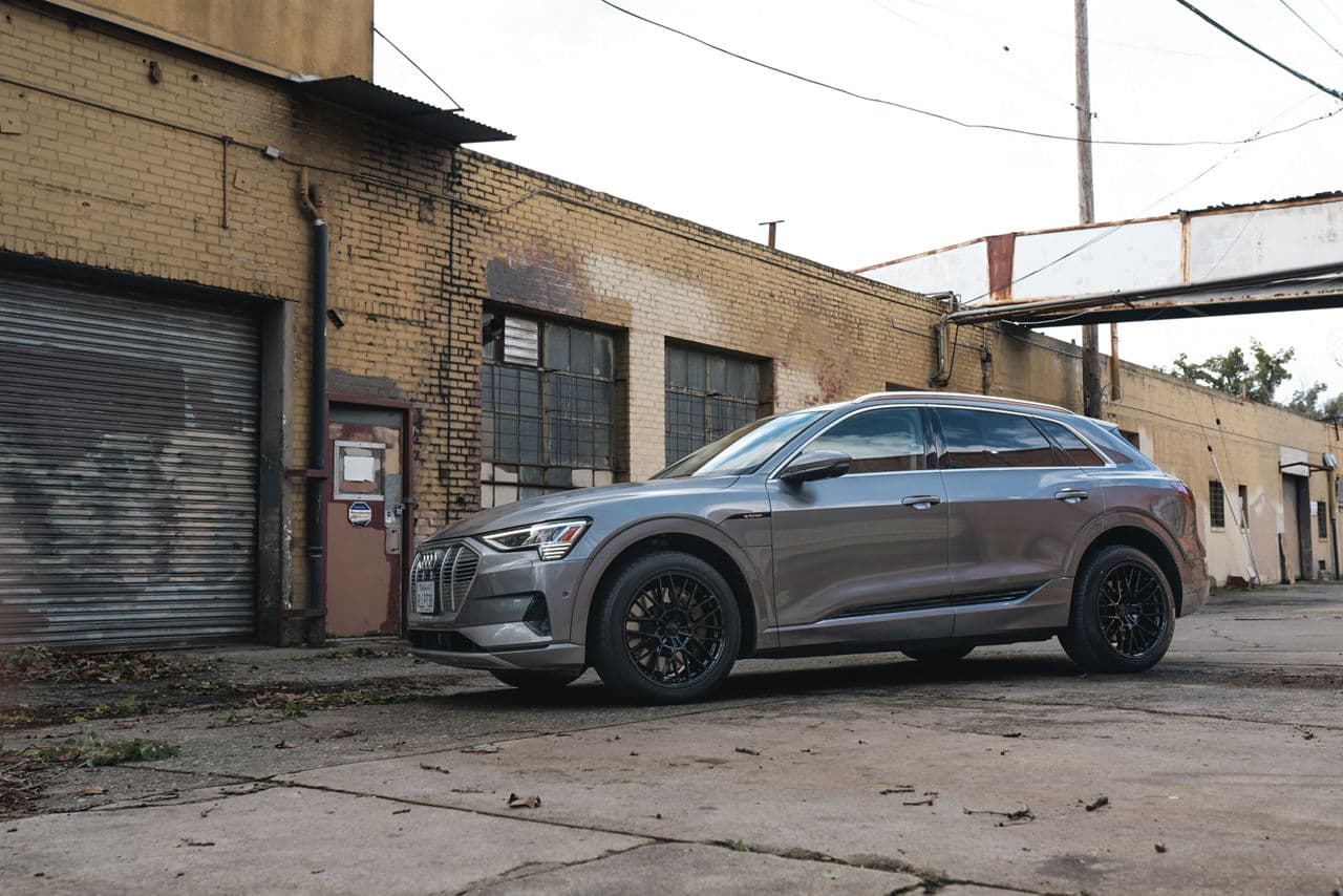 Rear view of 2020 Audi Q8 e-tron with wheels