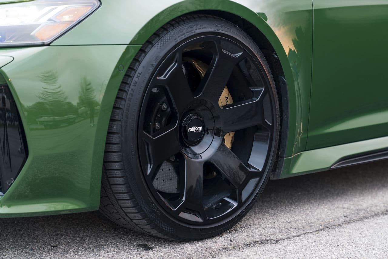 Interior of 2020 Audi RS6 with wheels