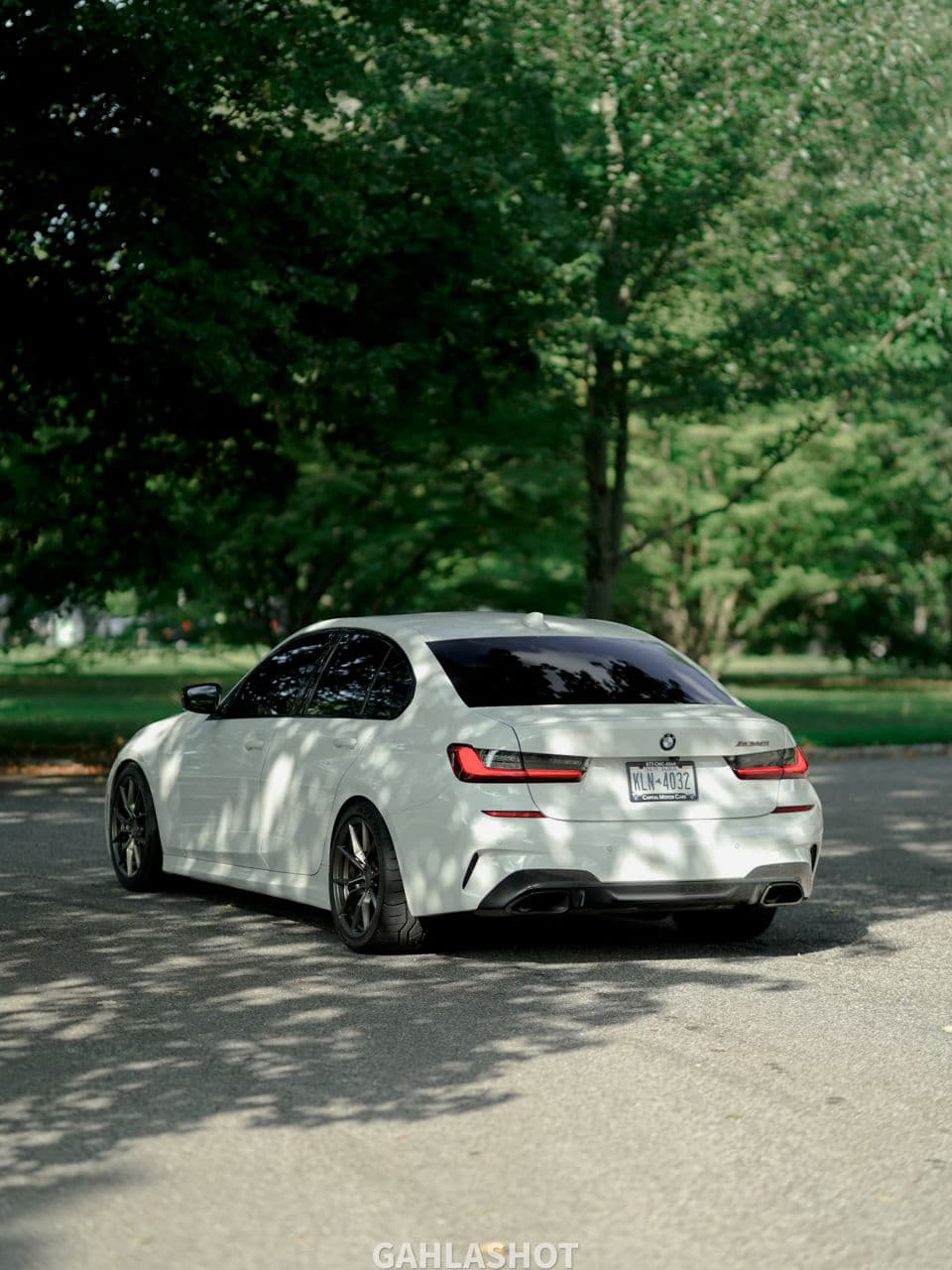 Detail view of 2020 BMW M340i with wheels