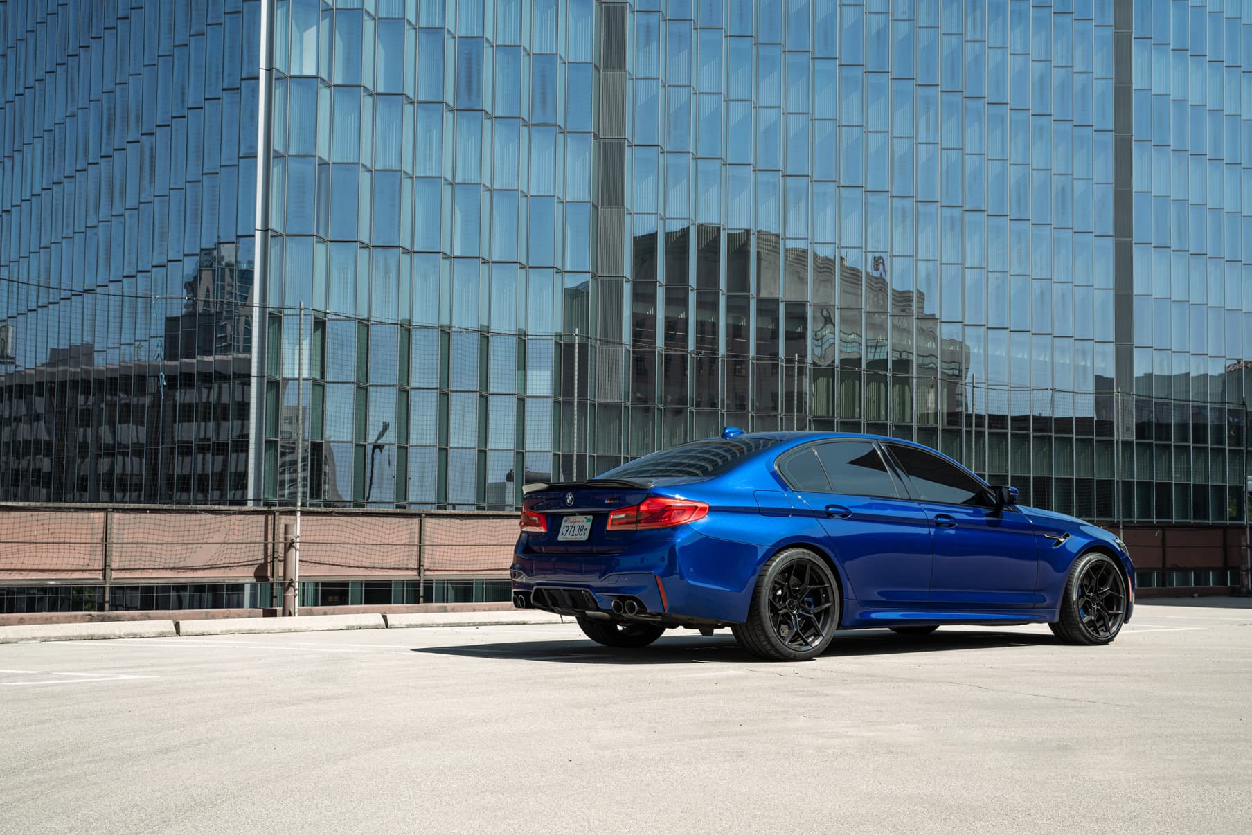 2020 BMW M5 — wheels, rear view