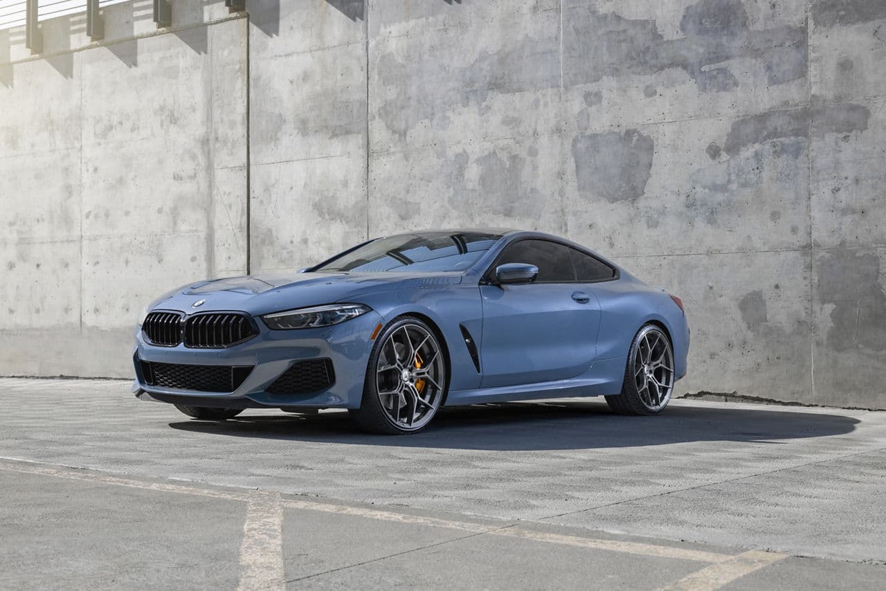 Detail view of 2020 BMW M850i with wheels