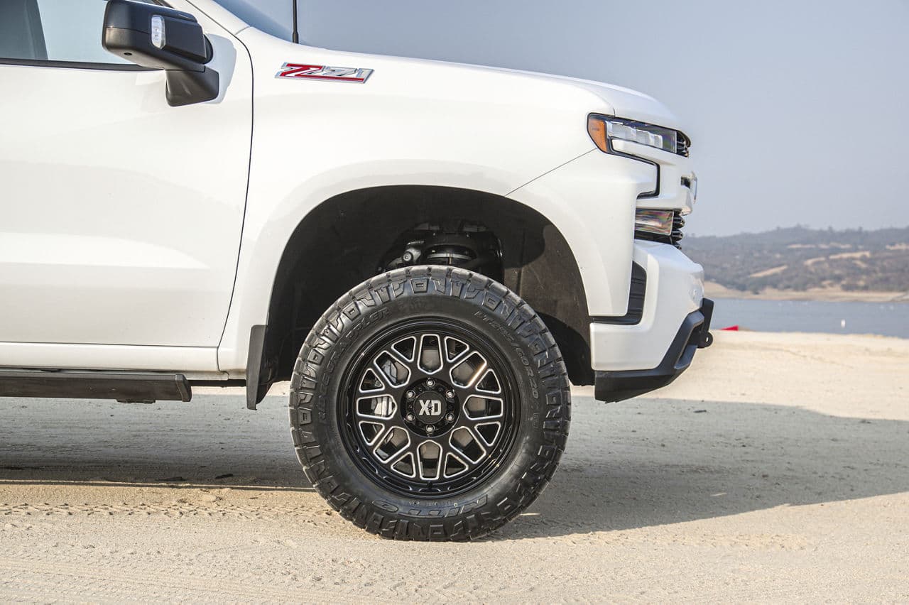 Side profile of 2020 Chevrolet Silverado with wheels