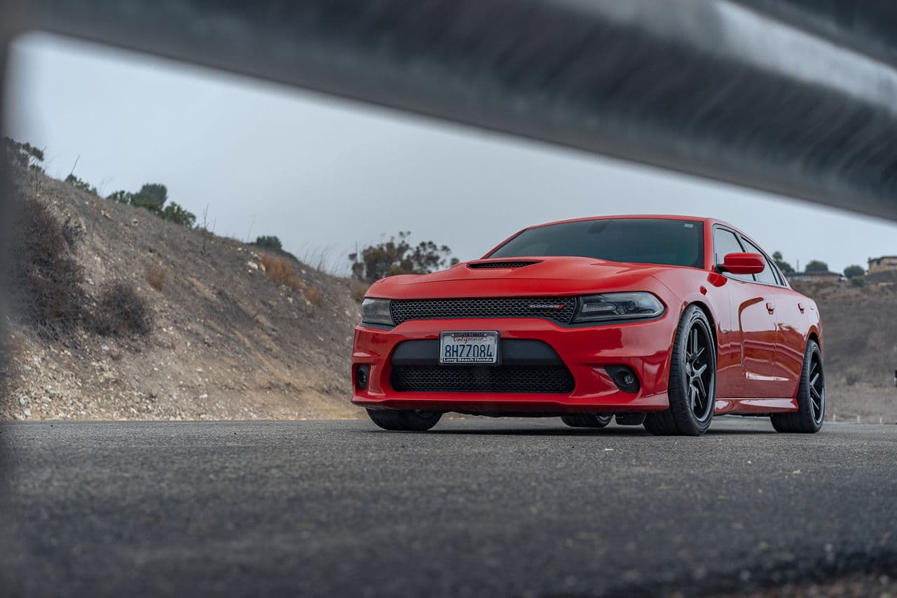 Front view of 2020 Dodge Charger with wheels