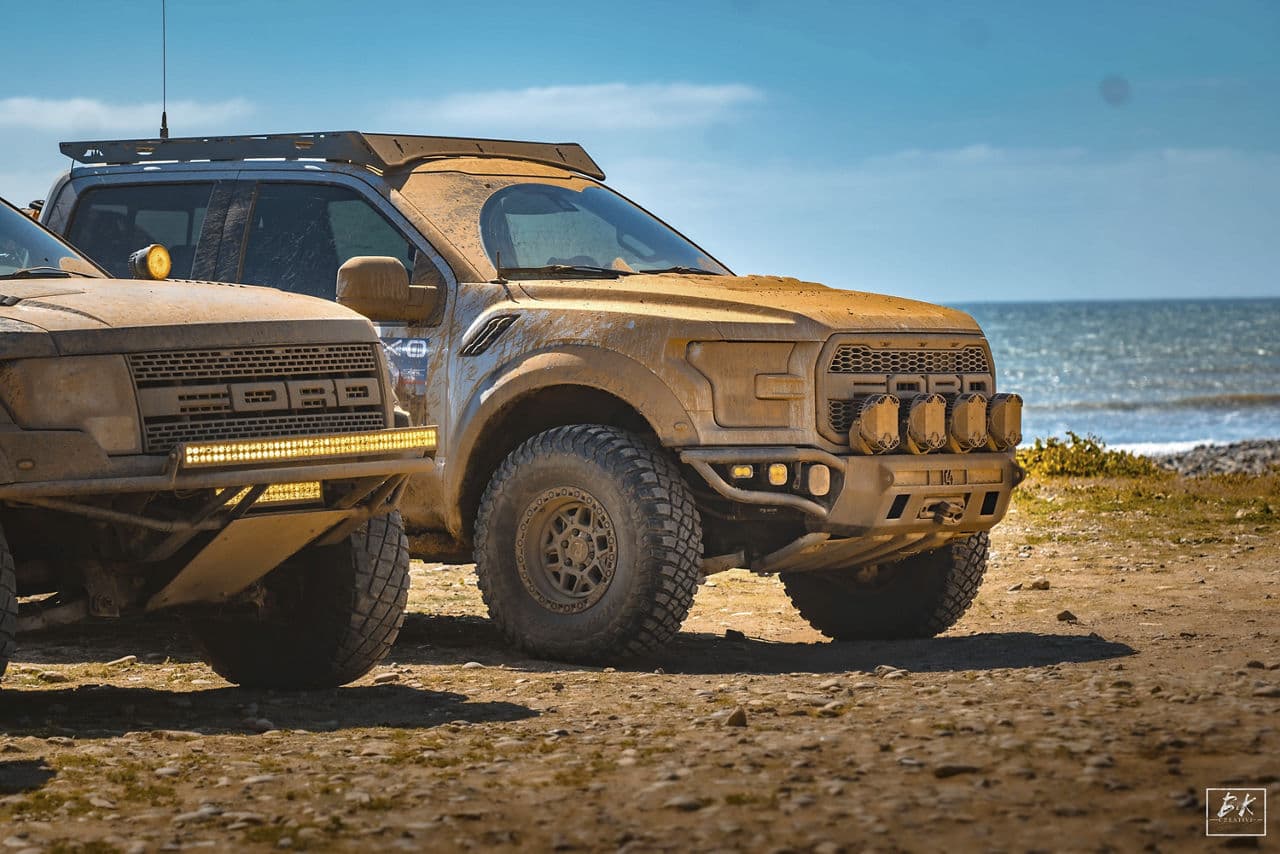 Rear view of 2020 Ford F150 Raptor with wheels