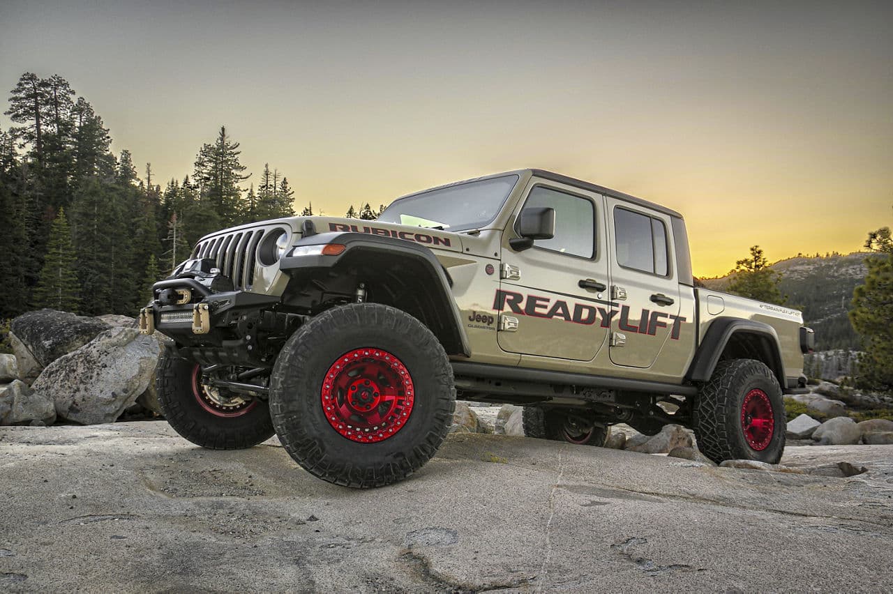 Rear view of 2020 Jeep Gladiator Rubicon with vehicle wraps