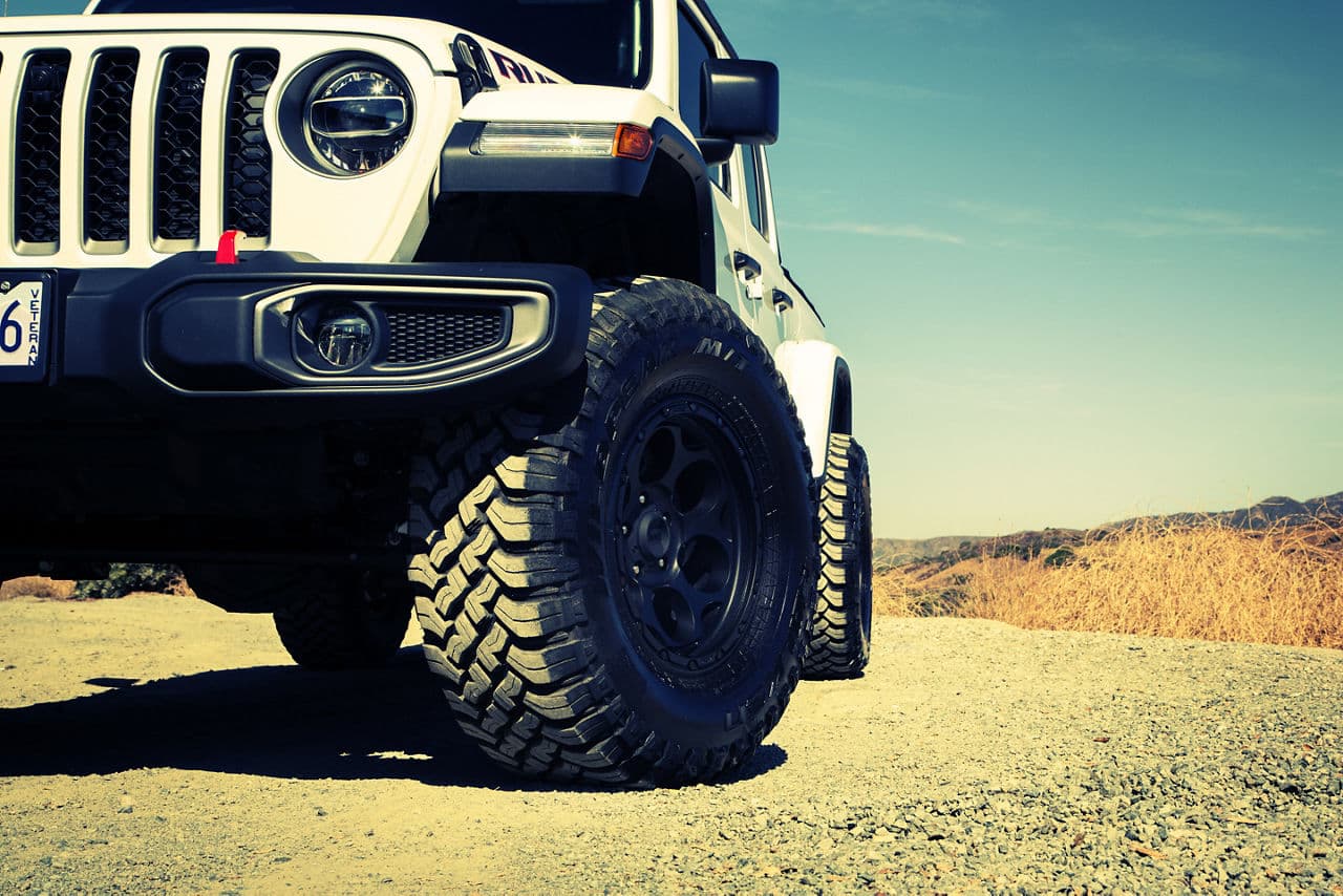 Detail view of 2020 Jeep Gladiator Rubicon with wheels