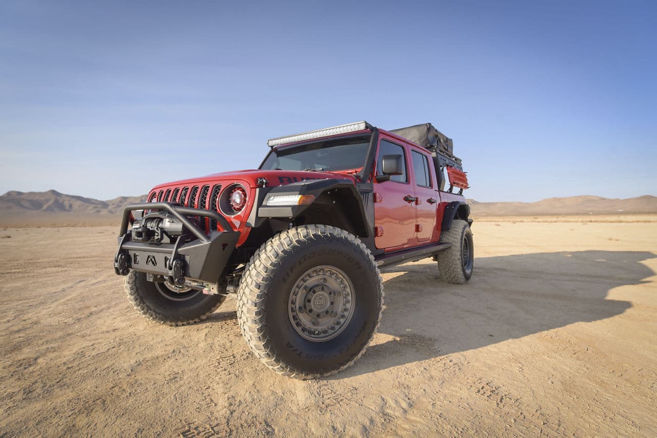 Front view of 2020 Jeep Gladiator Rubicon with wheels