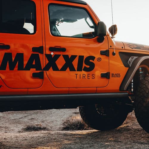 Detail view of 2020 Jeep Gladiator Rubicon with wheels