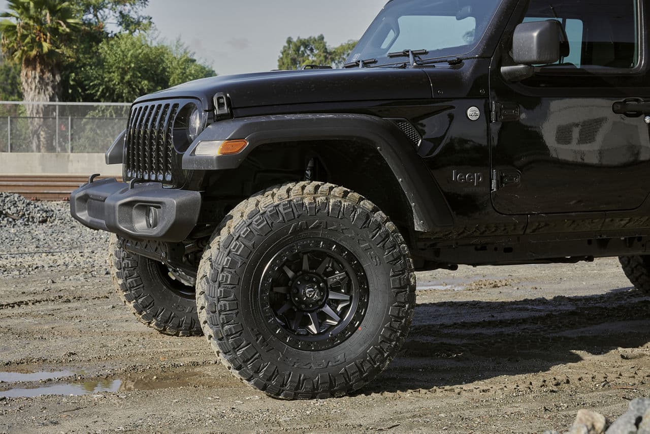 Rear view of 2020 Jeep Gladiator Sport with wheels